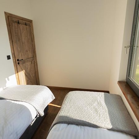 Villa Wez Tu Przystan à Pomiechówek Extérieur photo